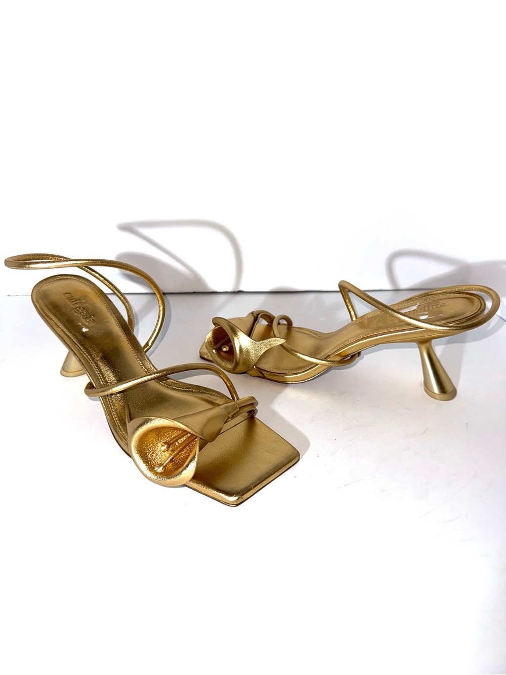 Cult Gaia Ria Calla Lily Metallic Pump
